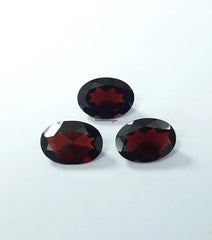 10X14MM, 12X16MM, 13X18MM, 15X20MM Natural Garnet Faceted Oval Cut Gemstone, AAA Mozambique Red Garnet Oval Calibrated Gemstone for Jewelry