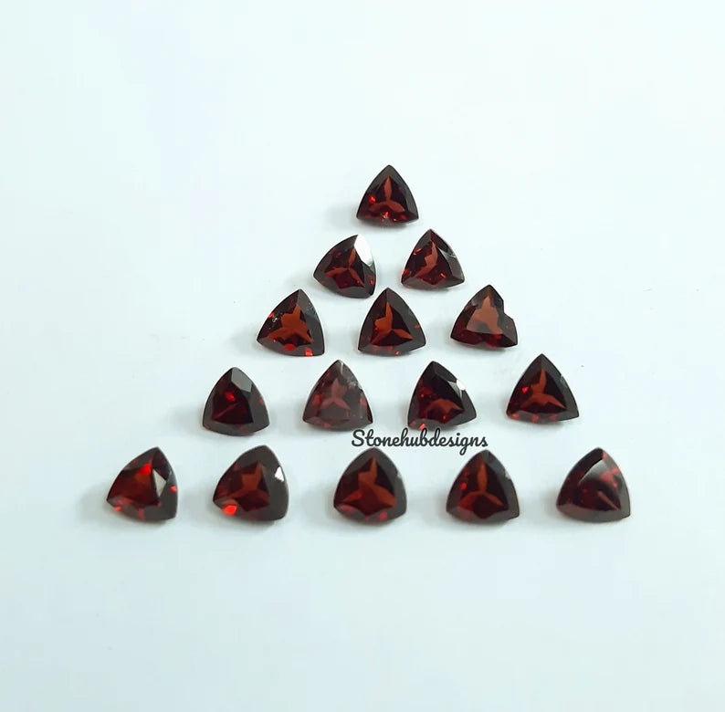 3MM, 4MM, 5MM, 6MM Natural Garnet Faceted Trillion Cut Loose Gemstone, AAA Mozambique Garnet faceted Trillion Cut loose Stone for jewelry