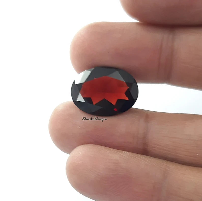 10X14MM, 12X16MM, 13X18MM, 15X20MM Natural Garnet Faceted Oval Cut Gemstone, AAA Mozambique Red Garnet Oval Calibrated Gemstone for Jewelry