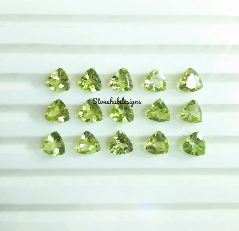 3MM, 4MM, 5MM Natural Peridot Faceted Trillion Cut gemstone, AAA Green Peridot Faceted Trillion Loose Calibrated Cut Gemstone For Jewelry