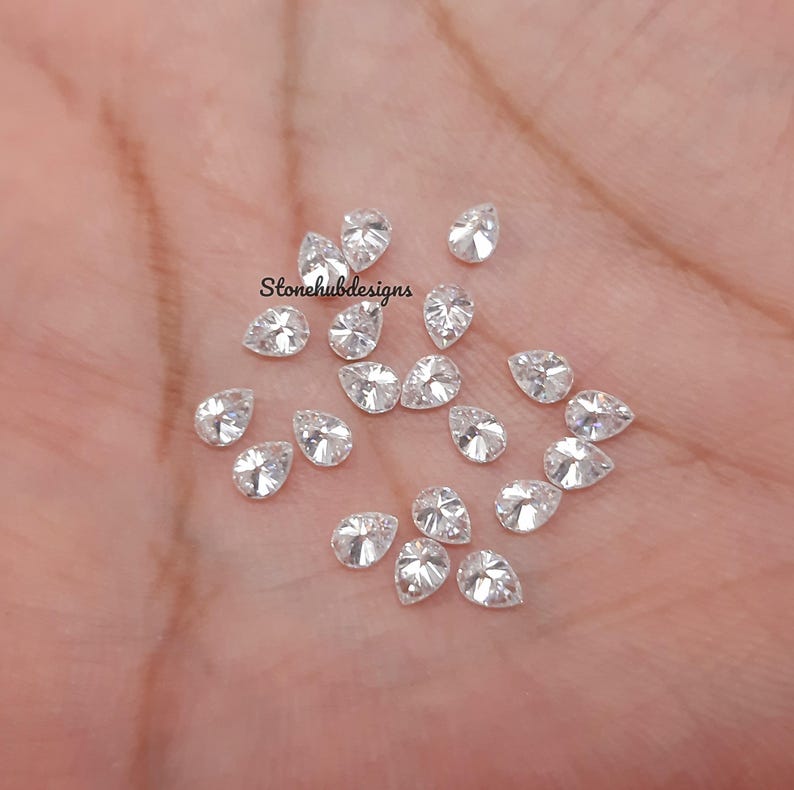 1.5x3MM, 2x3MM, 2x4MM, 3x4MM Moissanite Faceted Pear Cut Gemstone, D Color AAA White Loose Moissanite Faceted Pear Cut Gemstone For Jewelry